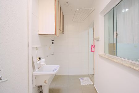 Casa para alugar com 150m², 4 quartos e 2 vagasÁrea de Serviço