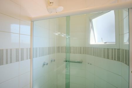 Casa para alugar com 150m², 4 quartos e 2 vagasBanheiro da Suíte