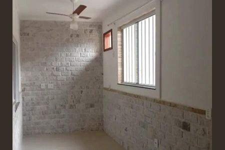 Sala de casa à venda com 2 quartos, 80m² em Jacarepaguá, Rio de Janeiro