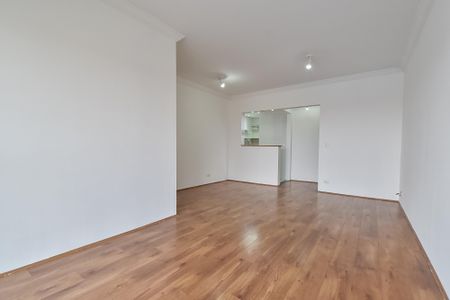 Sala de apartamento para alugar com 3 quartos, 90m² em Jardim da Gloria, São Paulo