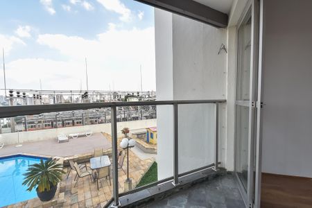 Varanda de apartamento para alugar com 3 quartos, 90m² em Jardim da Gloria, São Paulo