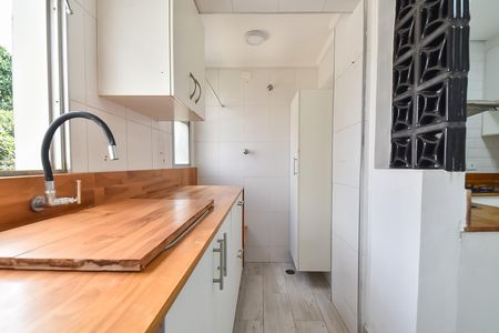 Apartamento à venda com 90m², 3 quartos e 1 vagaÁrea de serviço