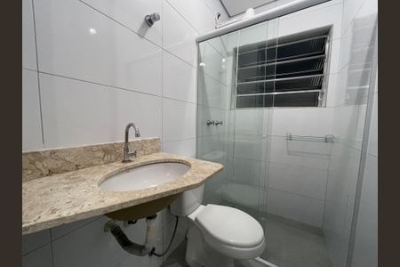 Casa para alugar com 52m², 1 quarto e sem vagaBanheiro