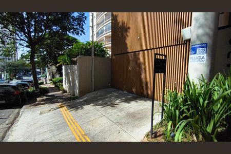 Studio para alugar com 32m², 1 quarto e 1 vagaFachada + PLaquinha