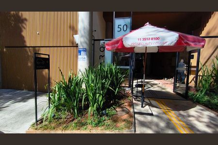 Studio para alugar com 32m², 1 quarto e 1 vagaFachada + PLaquinha