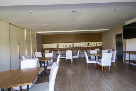 Apartamento para alugar com 122m², 3 quartos e 2 vagas Apartamento para alugar com 122m², 3 quartos e 2 vagasÁrea comum - Salão de festas