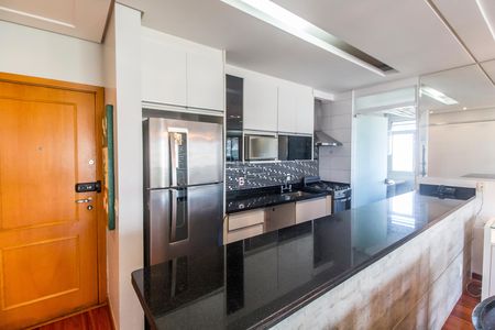 Apartamento para alugar com 122m², 3 quartos e 2 vagas Apartamento para alugar com 122m², 3 quartos e 2 vagasCozinha
