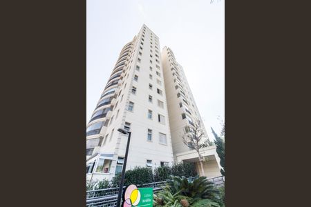 Apartamento para alugar com 122m², 3 quartos e 2 vagas Apartamento para alugar com 122m², 3 quartos e 2 vagasFachada do bloco