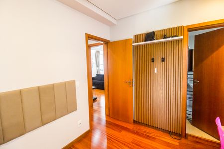Apartamento para alugar com 122m², 3 quartos e 2 vagas Apartamento para alugar com 122m², 3 quartos e 2 vagasSuíte 3