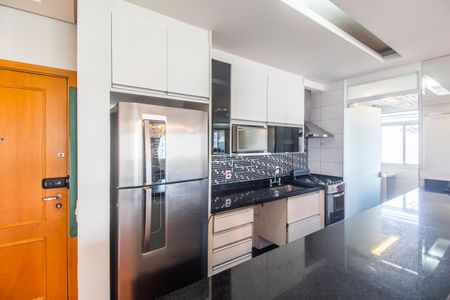 Apartamento para alugar com 122m², 3 quartos e 2 vagas Apartamento para alugar com 122m², 3 quartos e 2 vagasCozinha