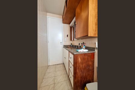 Apartamento à venda com 80m², 2 quartos e 1 vaga Apartamento à venda com 80m², 2 quartos e 1 vagaBanheiro da Suíte 1