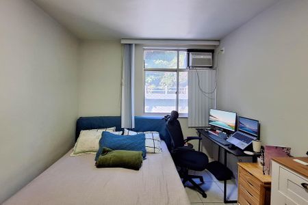 Apartamento à venda com 80m², 2 quartos e 1 vaga Apartamento à venda com 80m², 2 quartos e 1 vagaSuíte 1