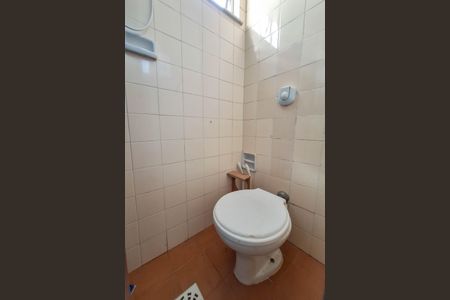 Apartamento à venda com 80m², 2 quartos e 1 vaga Apartamento à venda com 80m², 2 quartos e 1 vagaBanheiro de serviço