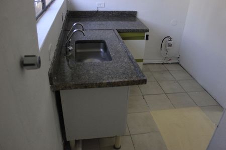 Casa para alugar com 250m², 2 quartos e sem vagaCozinha