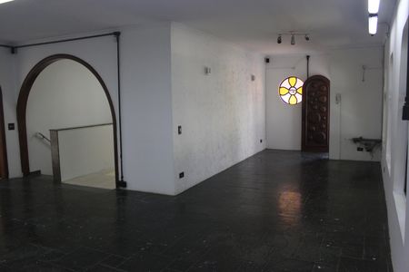 Sala  de casa para alugar com 2 quartos, 250m² em Jardim Santa Mena, Guarulhos