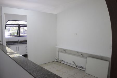 Sala de jantar de casa para alugar com 2 quartos, 250m² em Jardim Santa Mena, Guarulhos