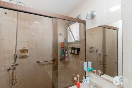 Apartamento à venda com 80m², 3 quartos e 1 vagaBanheiro da Suíte