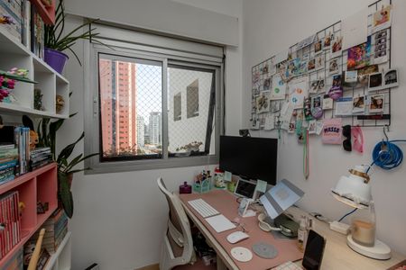 Apartamento à venda com 80m², 3 quartos e 1 vagaQuarto 2