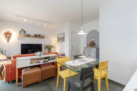 Apartamento à venda com 80m², 3 quartos e 1 vagaSala