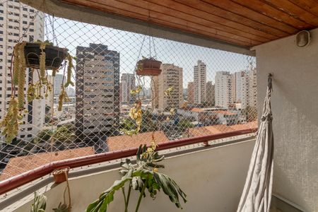 Apartamento à venda com 80m², 3 quartos e 1 vagaVaranda