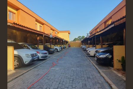 Casa à venda com 61m², 2 quartos e 2 vagasVaranda