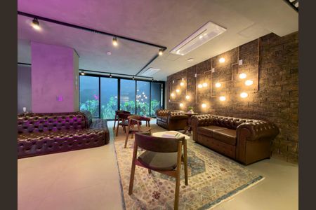 Apartamento à venda com 34m², 1 quarto e sem vagaÁrea comum