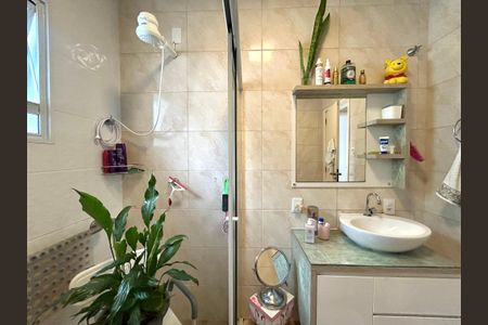 Casa para alugar com 133m², 4 quartos e 3 vagasBanheiro 