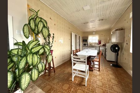 Casa para alugar com 133m², 4 quartos e 3 vagasCozinha 