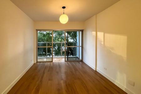 Apartamento para alugar com 4 quartos, 107m² em Pinheiros, São Paulo