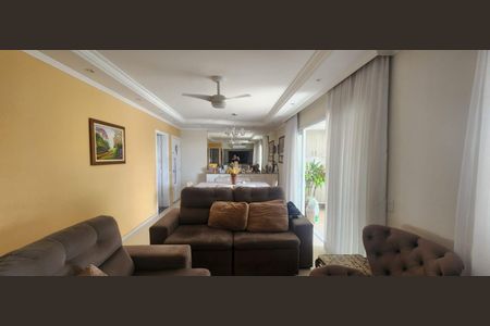 Apartamento à venda com 2 quartos, 126m² em Vila Bertioga, São Paulo
