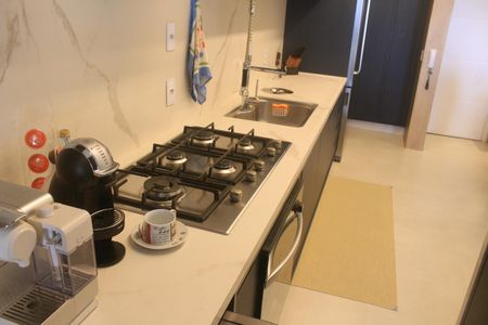 Apartamento à venda com 80m², 3 quartos e 2 vagasCozinha