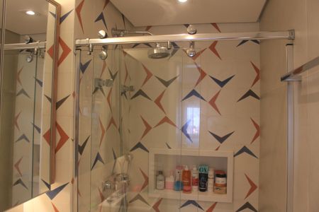 Apartamento à venda com 80m², 3 quartos e 2 vagasBanheiro