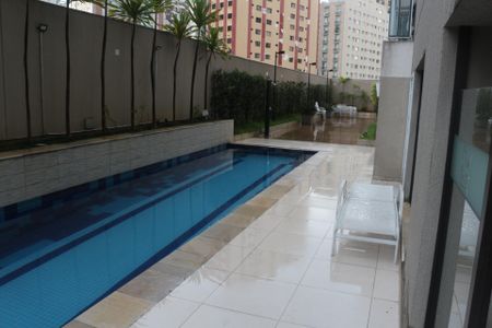 Apartamento à venda com 80m², 3 quartos e 2 vagasÁrea comum - Piscina