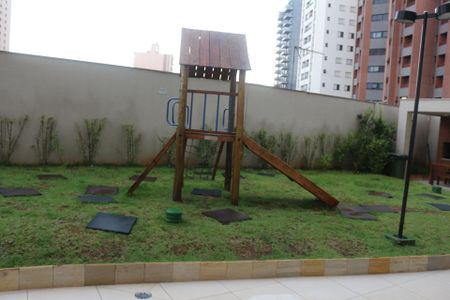 Apartamento à venda com 80m², 3 quartos e 2 vagasÁrea comum - Playground