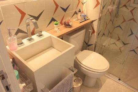 Apartamento à venda com 80m², 3 quartos e 2 vagasBanheiro