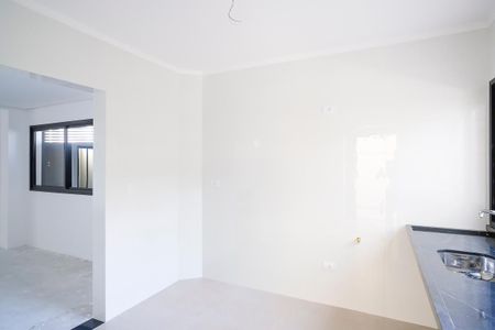 Casa à venda com 185m², 3 quartos e 2 vagasCozinha