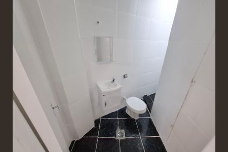 Banheiro  de apartamento para alugar com 1 quarto, 25m² em Lapa, Rio de Janeiro