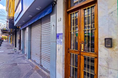 Apartamento à venda com 34m², 1 quarto e sem vagaFachada do Prédio com placa