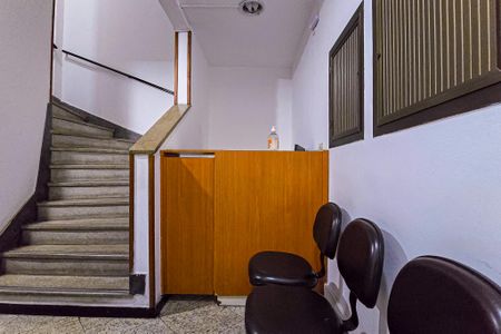 Apartamento à venda com 34m², 1 quarto e sem vagaHall social