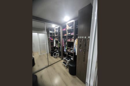 Casa à venda com 356m², 3 quartos e 3 vagasQuarto