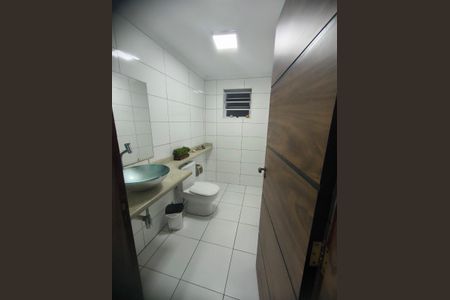 Casa à venda com 356m², 3 quartos e 3 vagasBanheiro