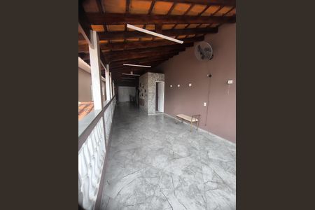 Casa à venda com 356m², 3 quartos e 3 vagasÁrea externa