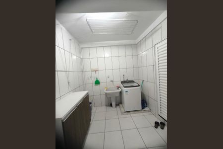 Casa à venda com 356m², 3 quartos e 3 vagasÁrea de serviço