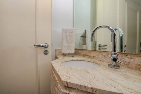 Apartamento à venda com 144m², 3 quartos e 2 vagasLavabo