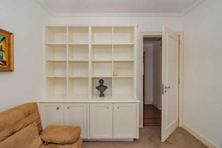 Apartamento à venda com 144m², 3 quartos e 2 vagasQuarto