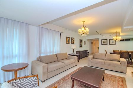 Sala de apartamento à venda com 3 quartos, 144m² em Três Figueiras, Porto Alegre