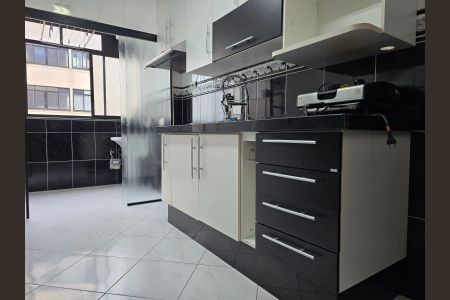 Apartamento para alugar com 64m², 2 quartos e 1 vaga Apartamento para alugar com 64m², 2 quartos e 1 vagaCozinha