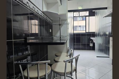 Apartamento para alugar com 64m², 2 quartos e 1 vaga Apartamento para alugar com 64m², 2 quartos e 1 vagaCozinha