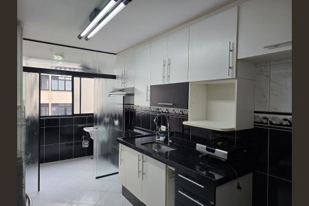 Apartamento para alugar com 64m², 2 quartos e 1 vaga Apartamento para alugar com 64m², 2 quartos e 1 vagaCozinha