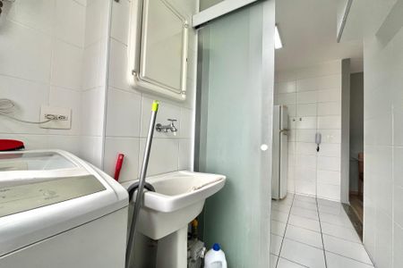 Apartamento à venda com 60m², 2 quartos e 1 vagaÁrea de Serviço